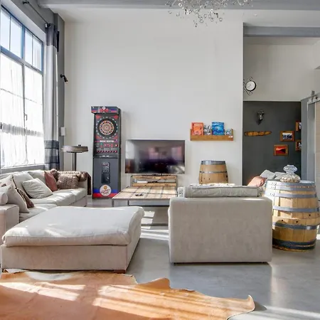 Beautiful And Bright Loft With Rooftop At The Heart Of Roubaix - Welkeys Apartment